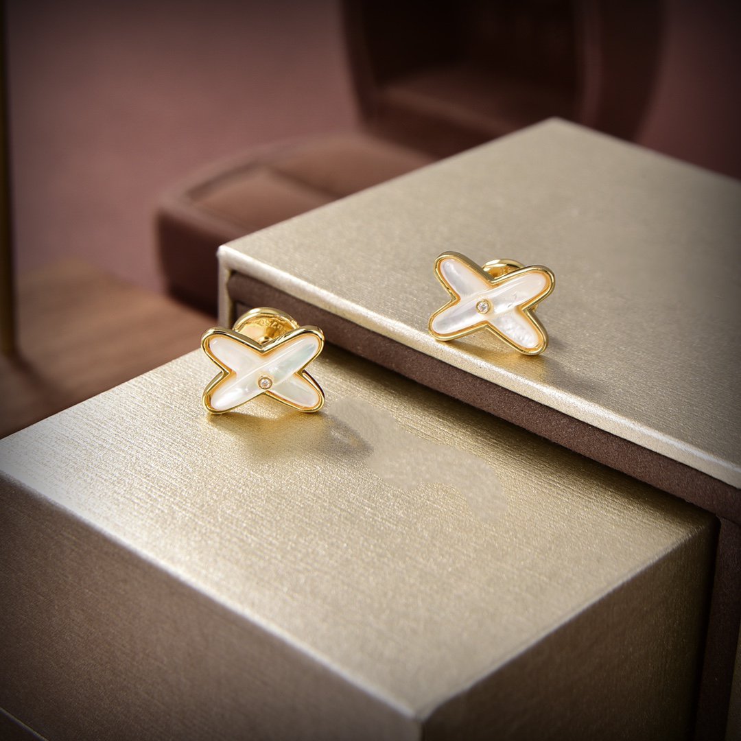 [Glow Muse]JEUX DE WHITE MOP GOLD DIAMOND EARRINGS