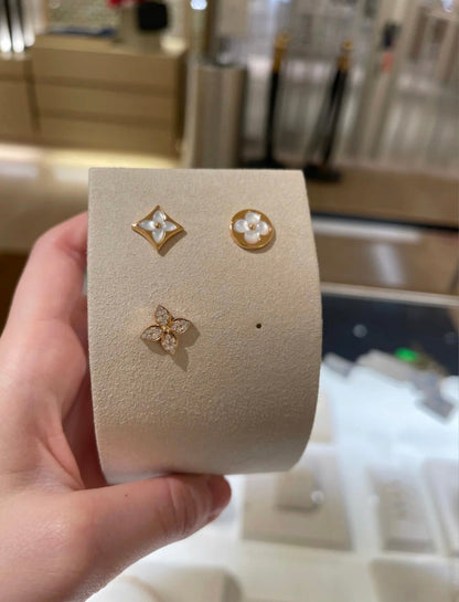 [Glow Muse]STAR BLOSSOM STUD EARRINGS PINK GOLD DIAMONDS