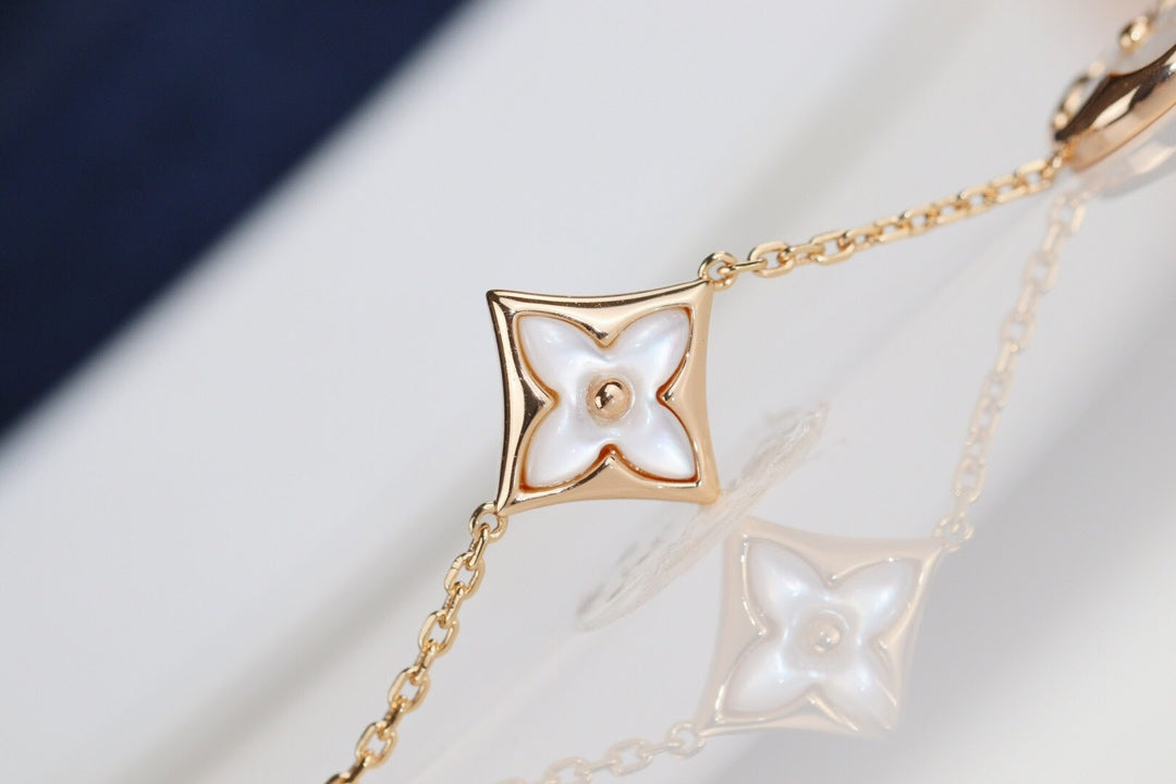 [Glow Muse]LEAF CLOVER BRACELET
