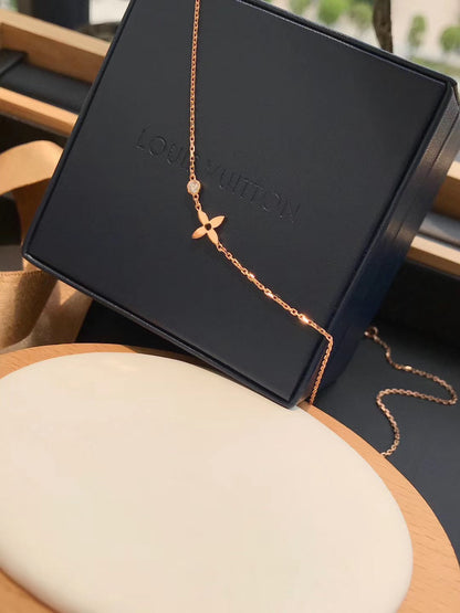 [Glow Muse]BLOSSOM PENDANT PINK GOLD AND DIAMOND
