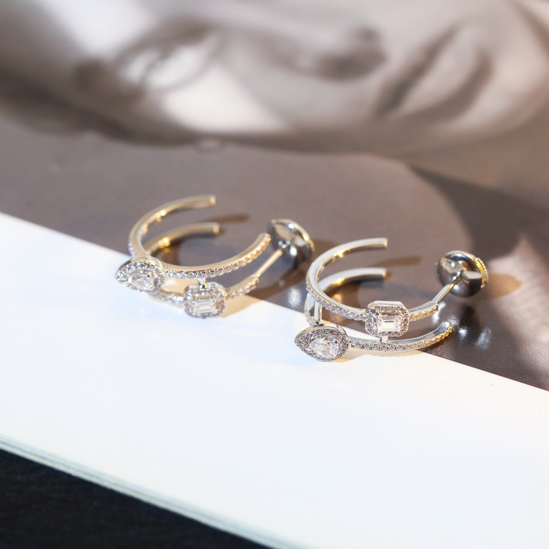 [Glow Muse]CREOLES MY TWIN 2 RANGS SILVER DIAMOND EARRINGS