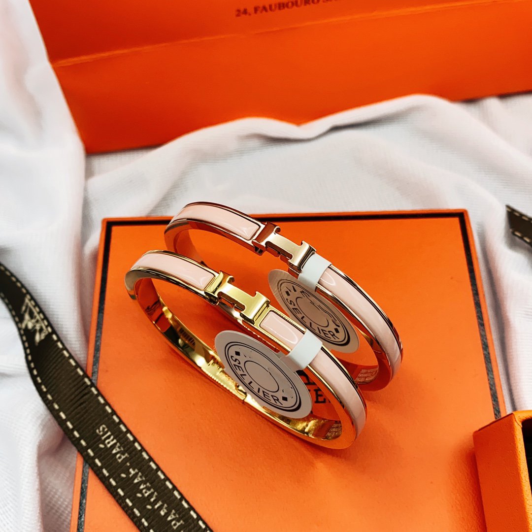 [Glow Muse]CLASSIC HM CLIC  PINK 8MM ENAMEL BRACELET