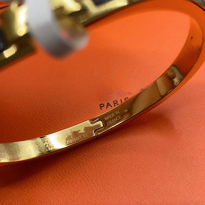[Glow Muse]CLASSIC HM CLIC BLACK 8MM ENAMEL BRACELET