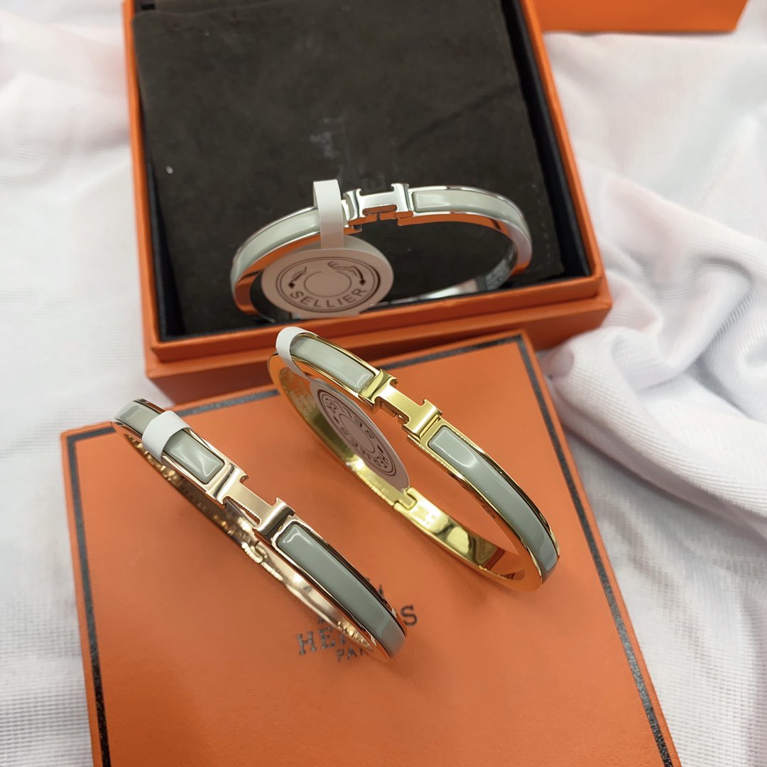 [Glow Muse]CLASSIC HM CLIC GREEN 8MM ENAMEL BRACELET