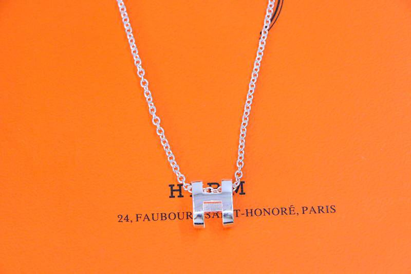 [Glow Muse]HM NECKLACE H LETTER OVAL SERIES