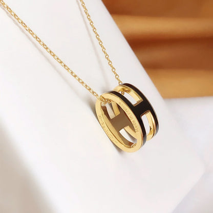[Glow Muse]HM CLIC BLACK ENAMEL GOLD NECKLACE