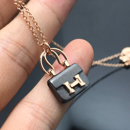 [Glow Muse]WOMEN'S HM AMULETTES CONSTANCE PENDANT NECKLACE
