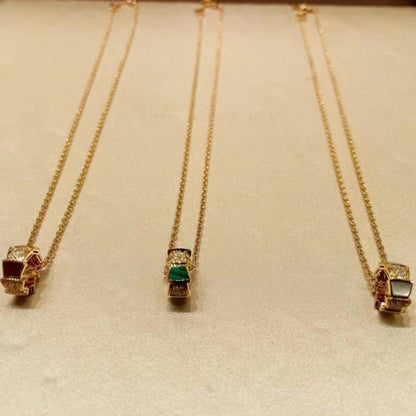 [Glow Muse]SERPENTI PEDANT DIAMOND NECKLACE