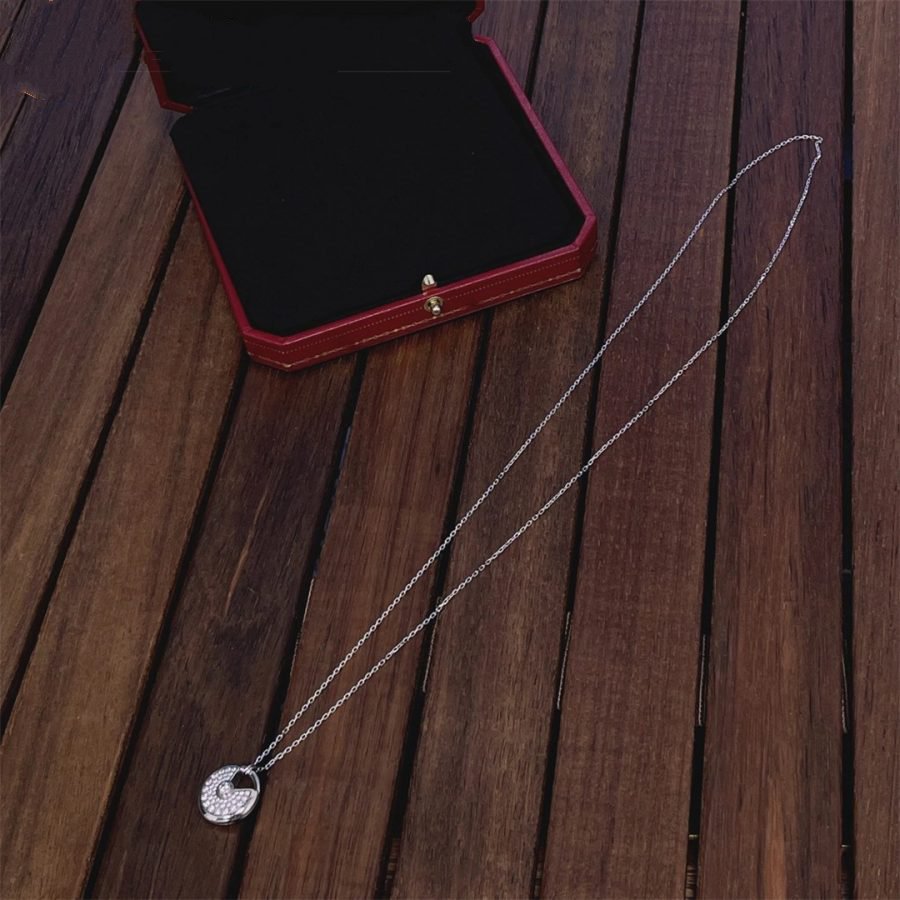 [Glow Muse]AMULETTE SILVER FULL DIAMOND NECKLACE