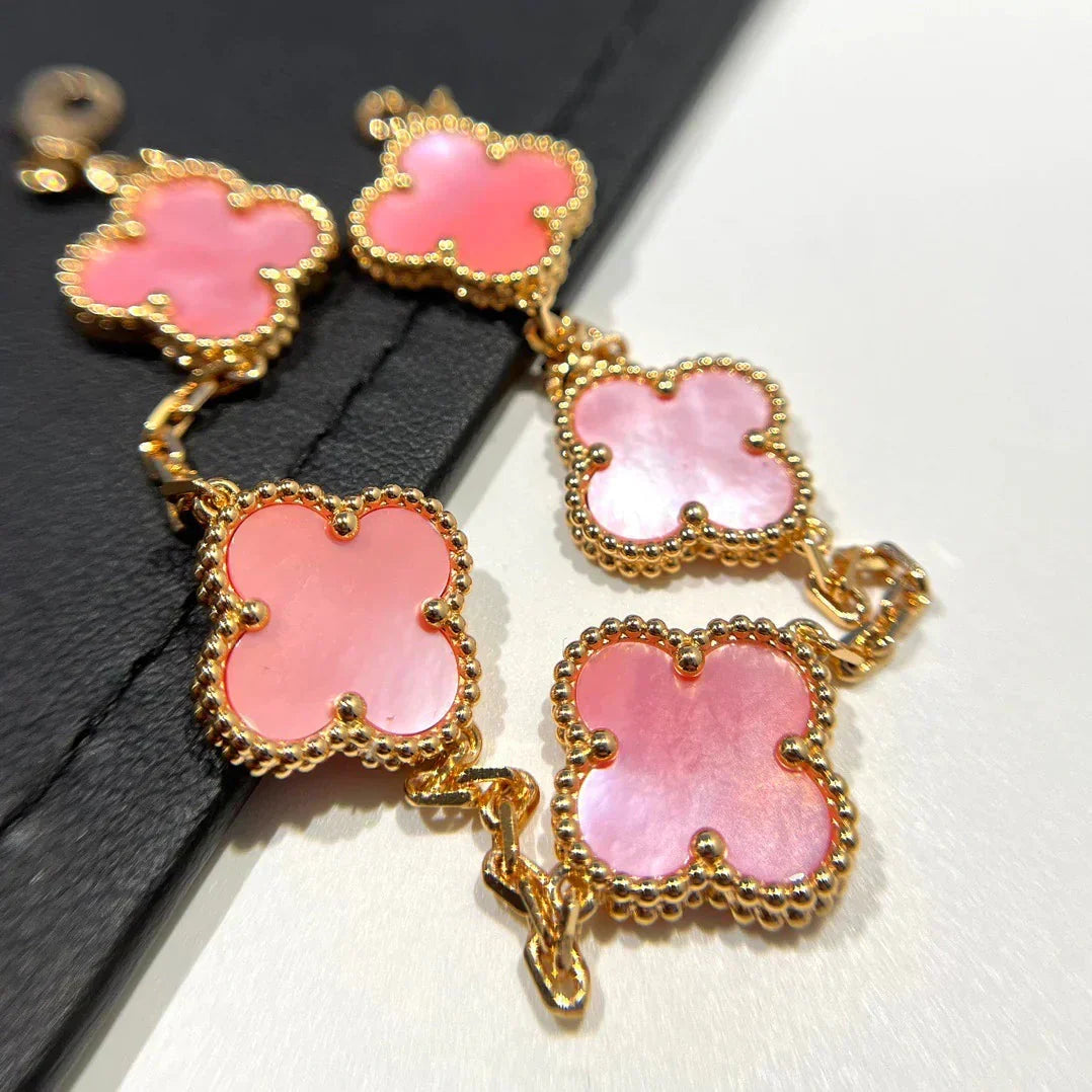 [⭐Glow Muse] CLOVER 5 MOTIFS  PINK MOP BRACELET COLLECTION