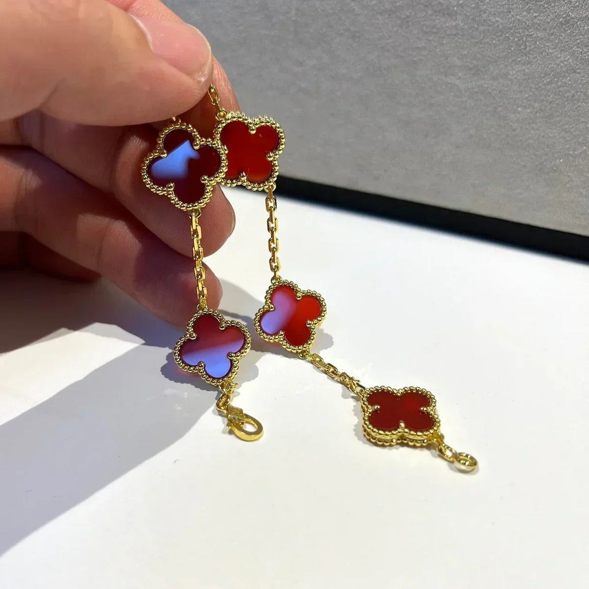 [⭐Glow Muse] CLOVER 5 MOTIF RED CORNELIAN BRACELET COLLECTION