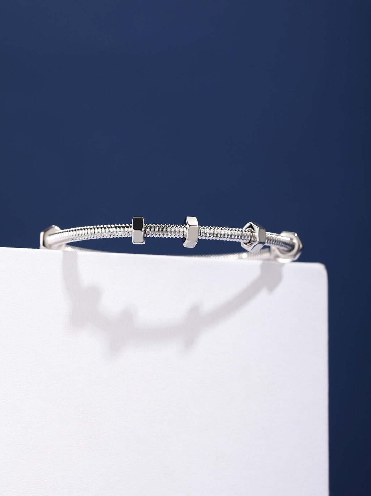 [Glow Muse jewelrys]CT THREADED BRACELET