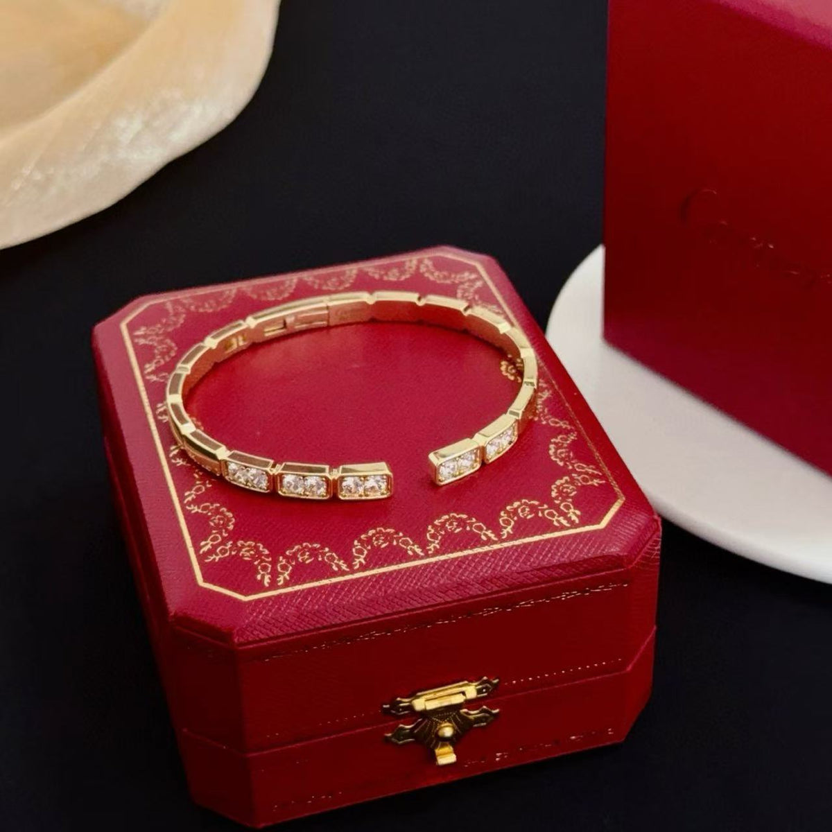 [Glow Muse jewelrys]LOVE DIAMOND OPEN  BRACELET