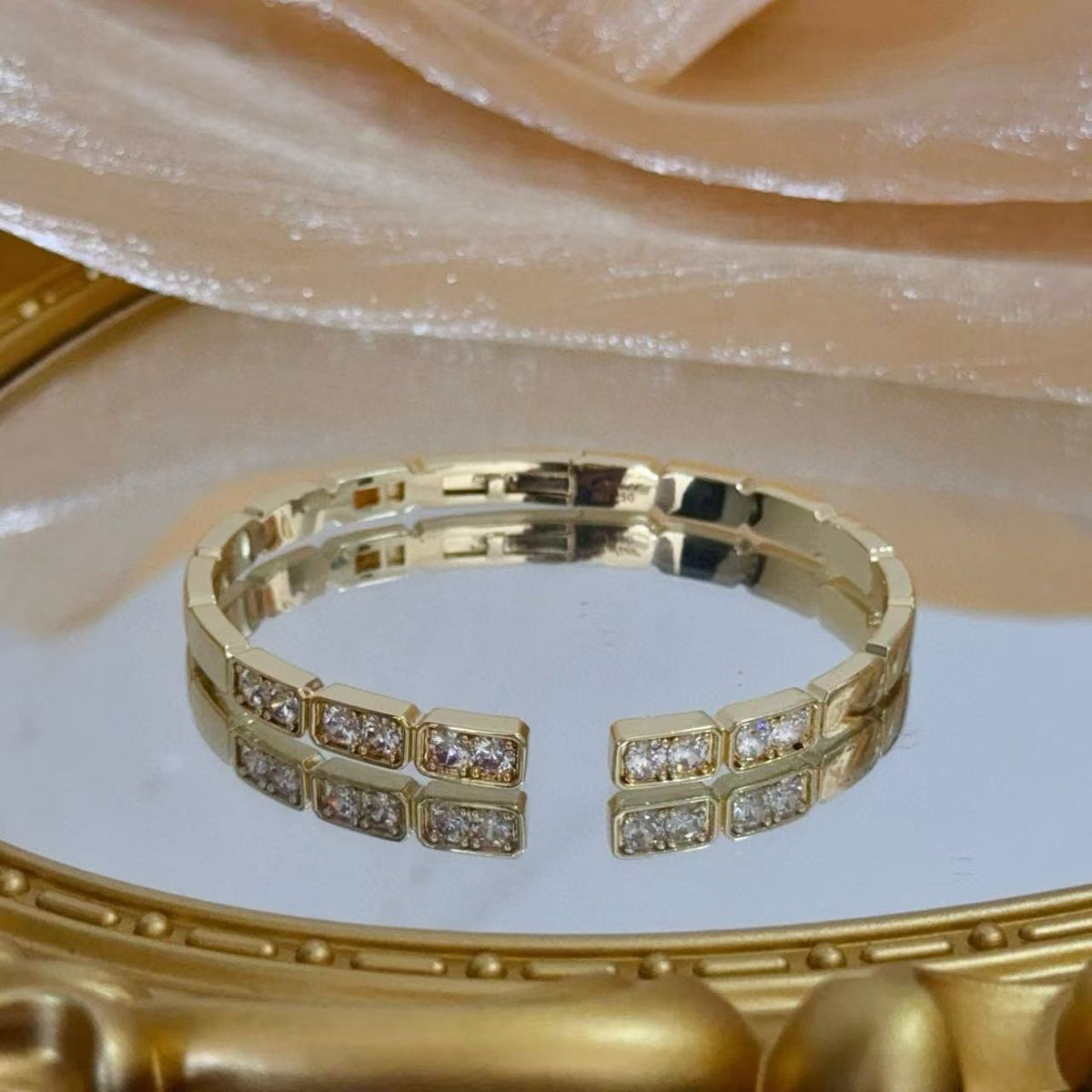 [Glow Muse jewelrys]LOVE DIAMOND OPEN  BRACELET