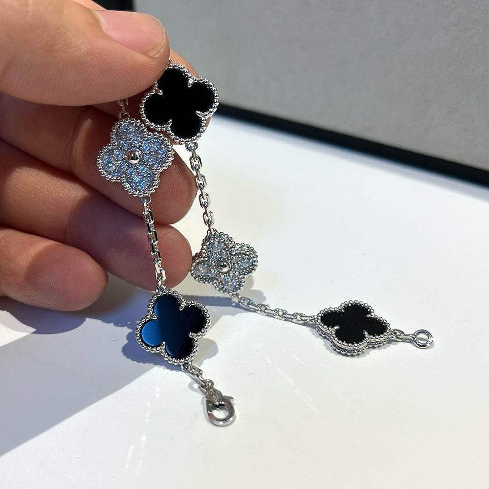 [⭐Glow Muse] CLOVER 5 MOTIF ONYXS BRACELET COLLECTION