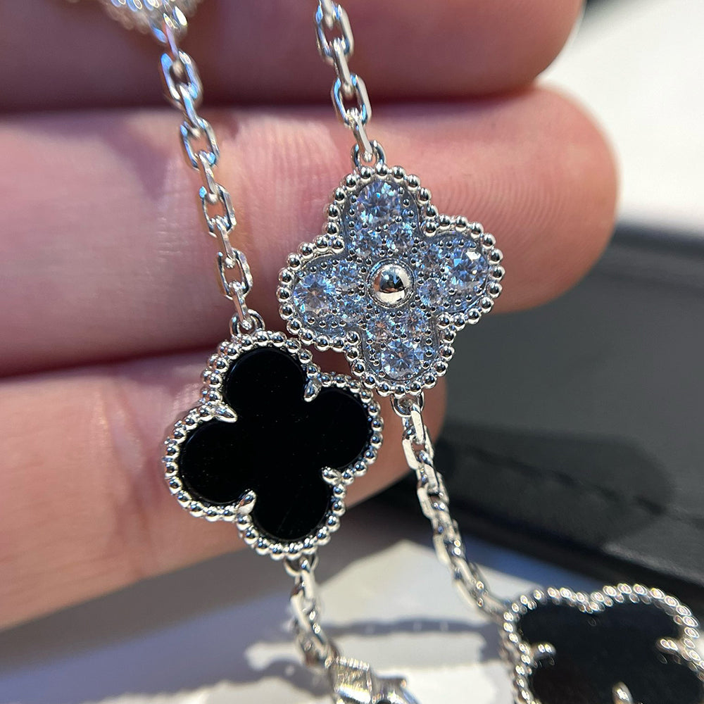 [⭐Glow Muse] CLOVER 5 MOTIF ONYXS BRACELET COLLECTION