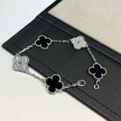 [⭐Glow Muse] CLOVER 5 MOTIF ONYXS BRACELET COLLECTION