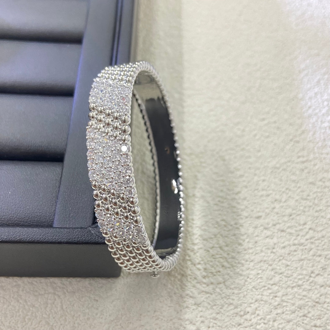 [Glow Muse]  FIVE-ROW DIAMOND BRACELET
