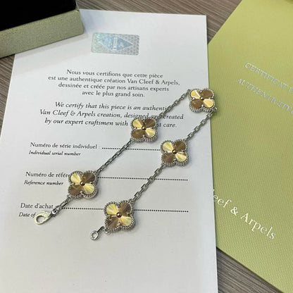 [Glow Muse] CLOVER 5 MOTIF LASER BRACELET COLLECTION