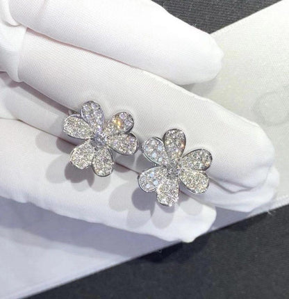 [Glow Muse]FRIVOLE SILVER FLOWER DIAMOND EARRINGS