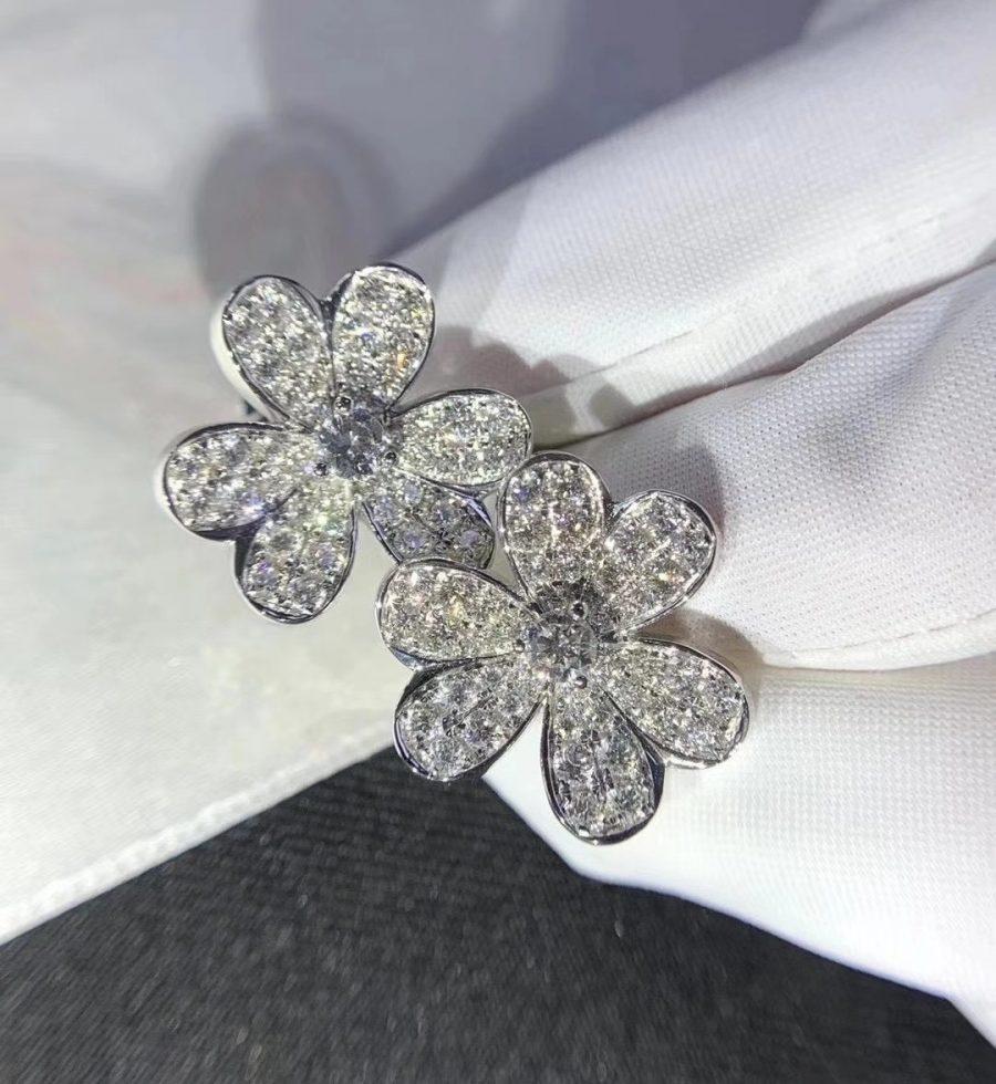 [Glow Muse]FRIVOLE SILVER FLOWER DIAMOND EARRINGS