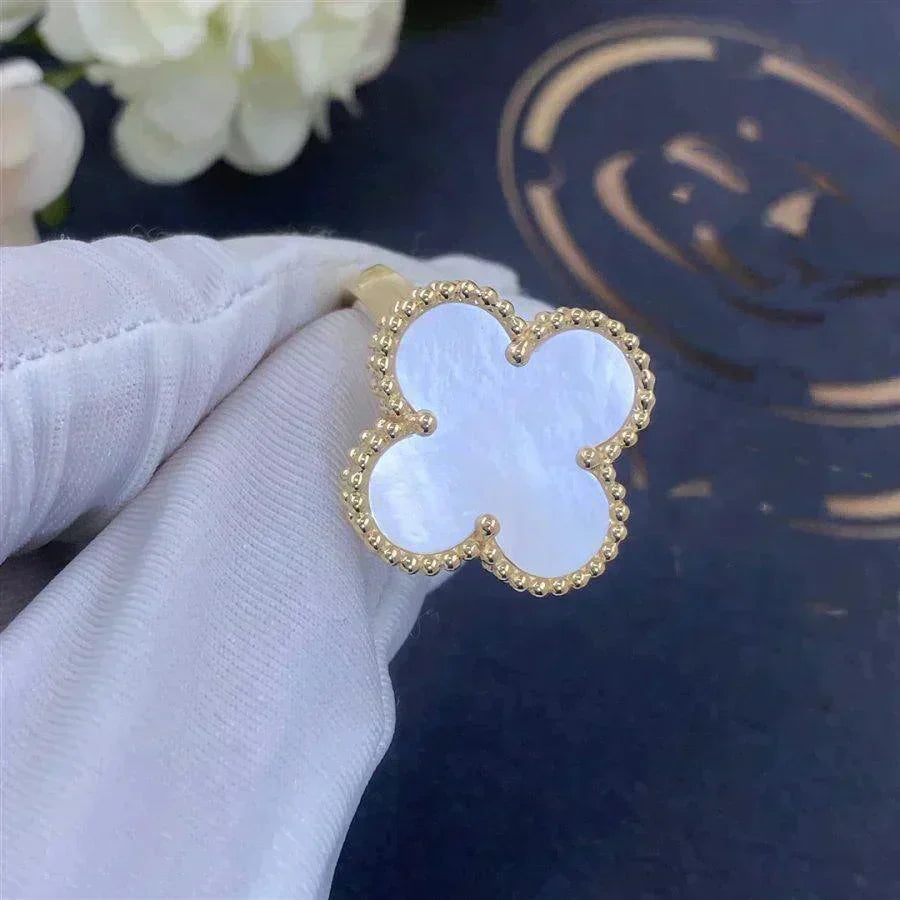 [Glow Muse]CLOVER WHITE MOP RING