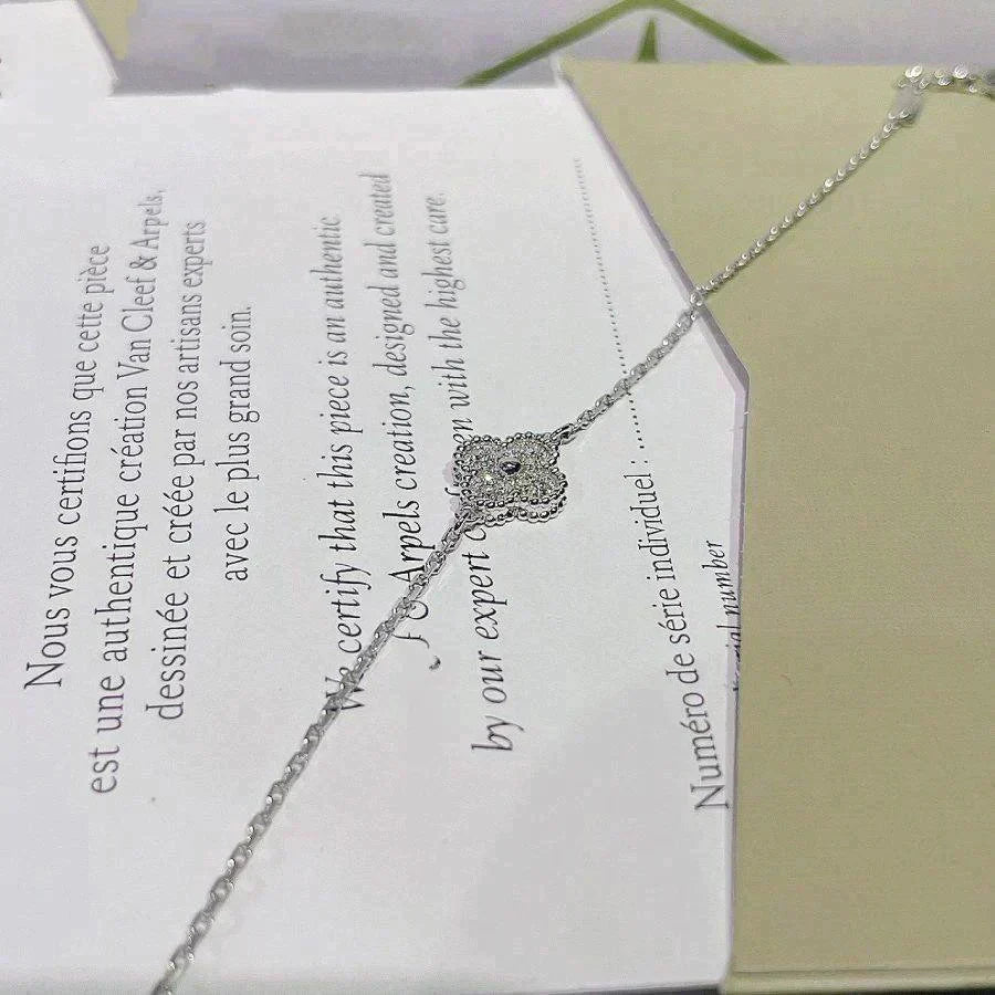 [Glow Muse]CLOVER  SINGLE FLOWER BRACELET SILVER