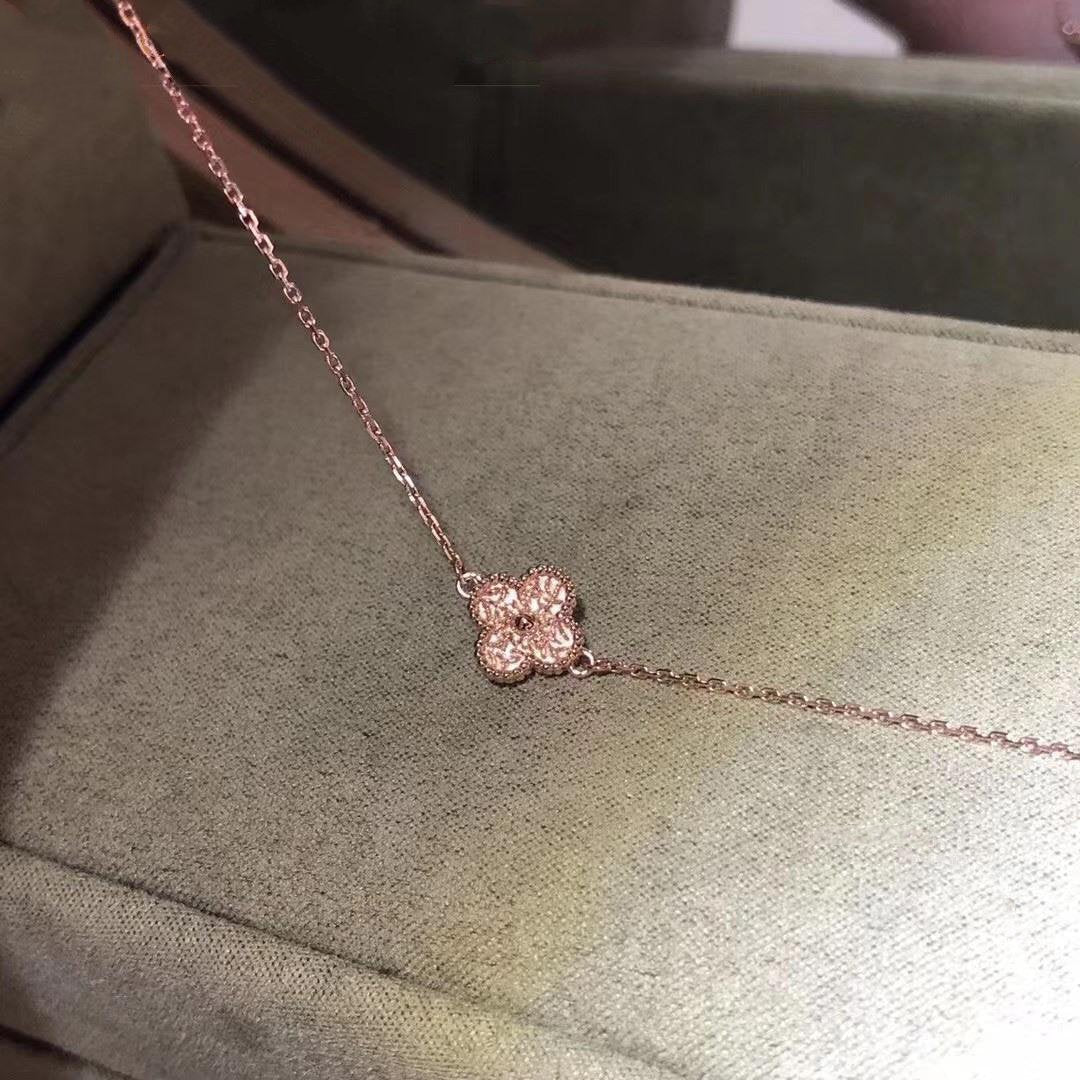 [Glow Muse]CLOVER SINGLE FLOWER BRACELET