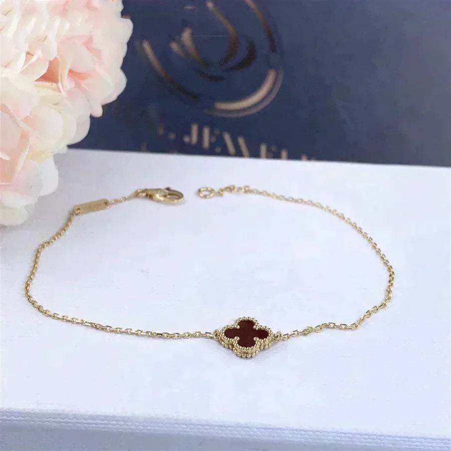 [Glow Muse]CLOVER  CARNELIAN SINGLE FLOWER BRACELET