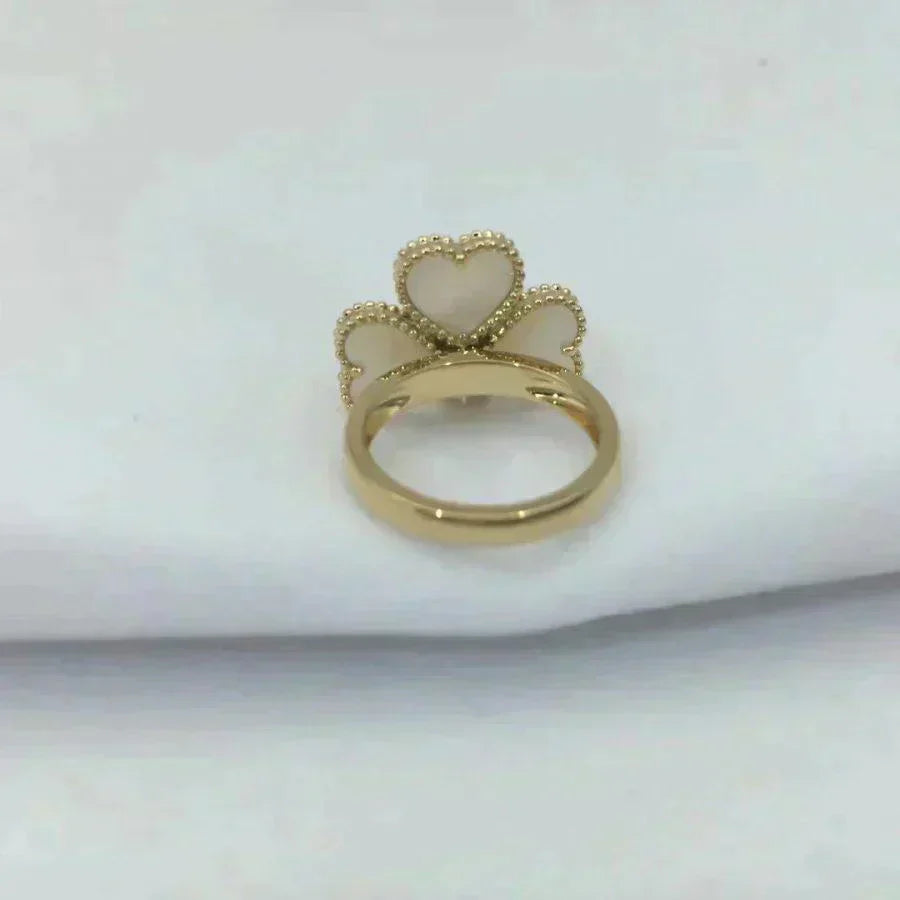 [Glow Muse]SWEET CLOVER WHITE MOP RING