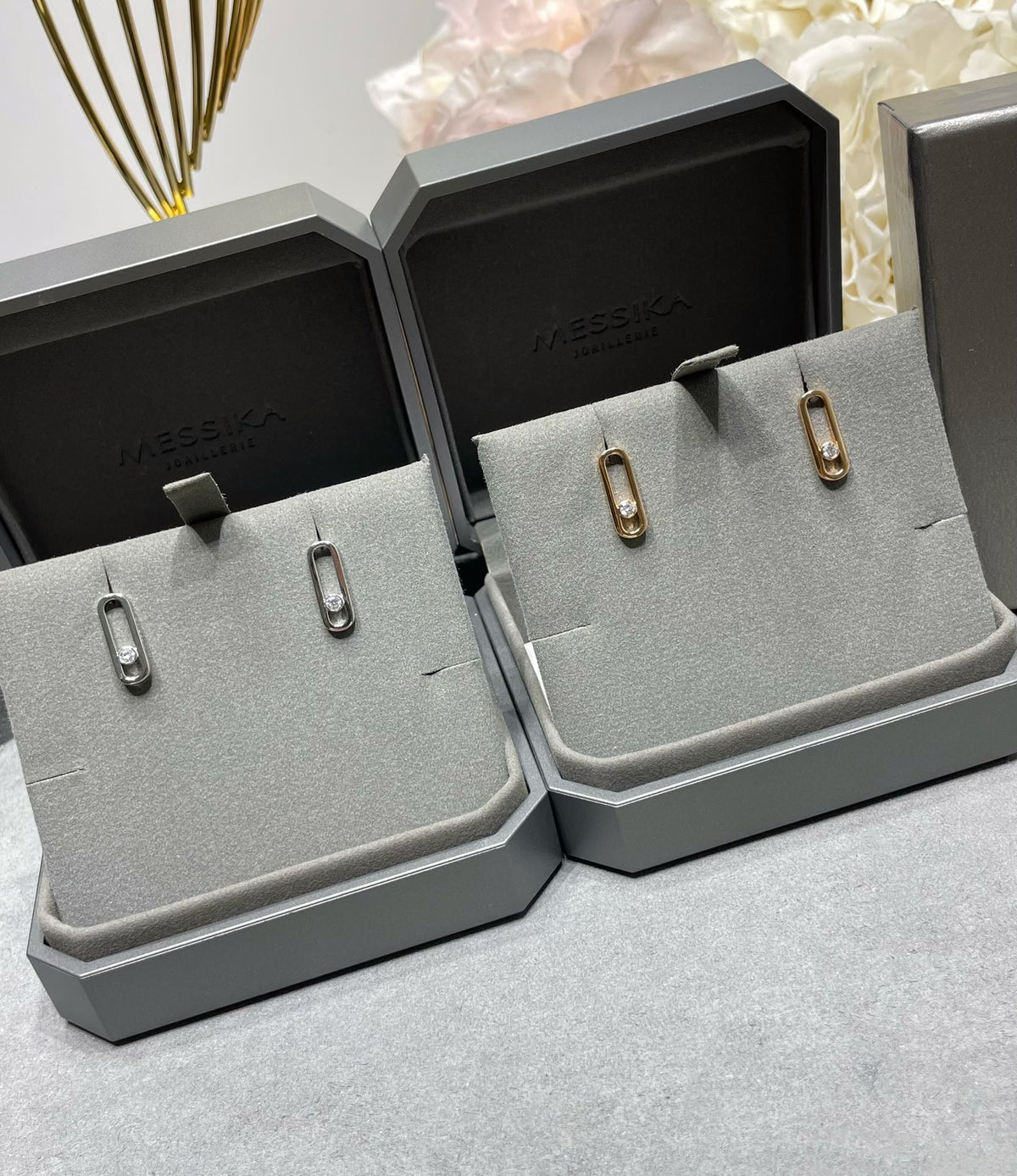 [Glow Muse]MOVE UNO SMALL 1 DIAMOND EARRINGS