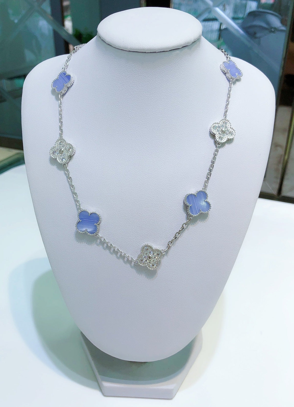 [Glow Muse]CLOVER 10 MOTIFS CHALCEDONY DIAMONDS SILVER NECKLACE