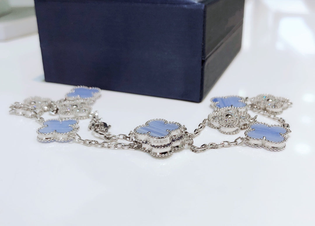 [Glow Muse]CLOVER 10 MOTIFS CHALCEDONY DIAMONDS SILVER NECKLACE