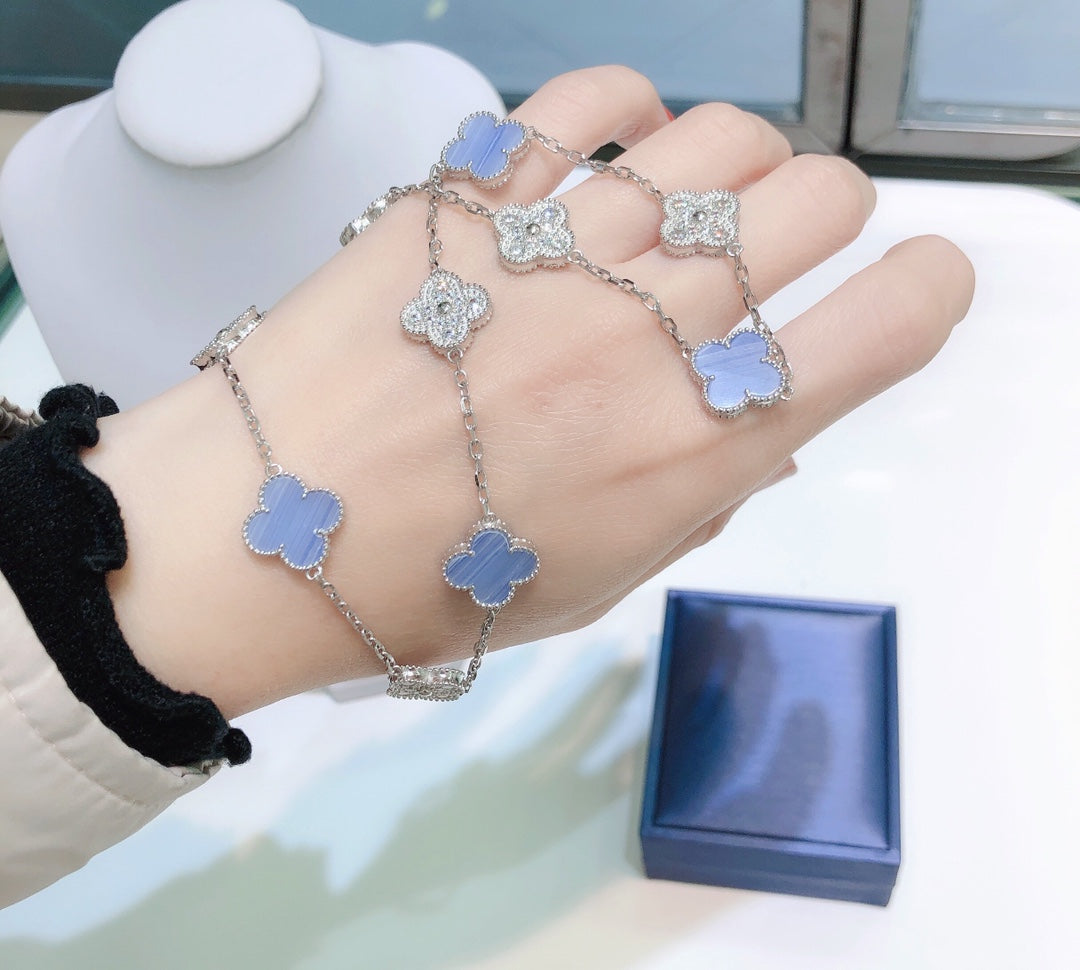 [Glow Muse]CLOVER 10 MOTIFS CHALCEDONY DIAMONDS SILVER NECKLACE